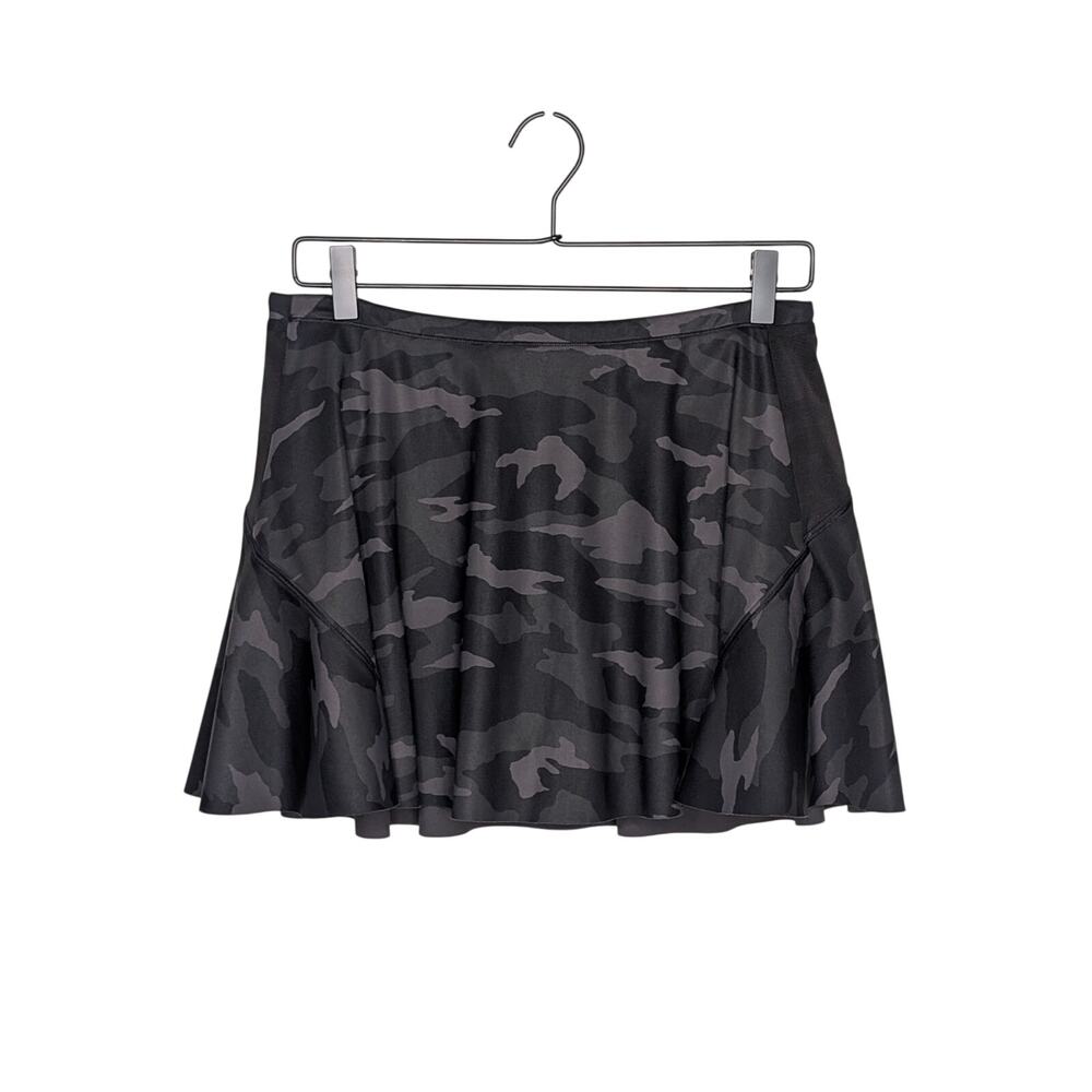 Athleta Match Point Skort Black Camo Tennis Skirt Small Sporty Chic Athleisure
